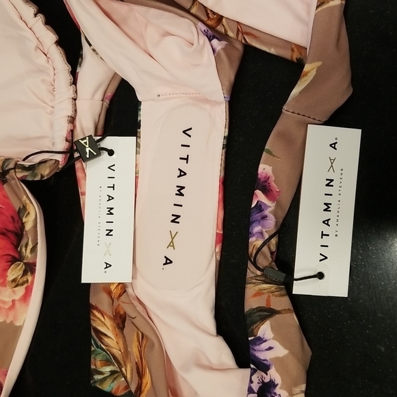 💕VITAMIN A💕 Bikini Set Talia Top (8 Medium) + Luciana Bottom (10 Large) NWT - Picture 12 of 14